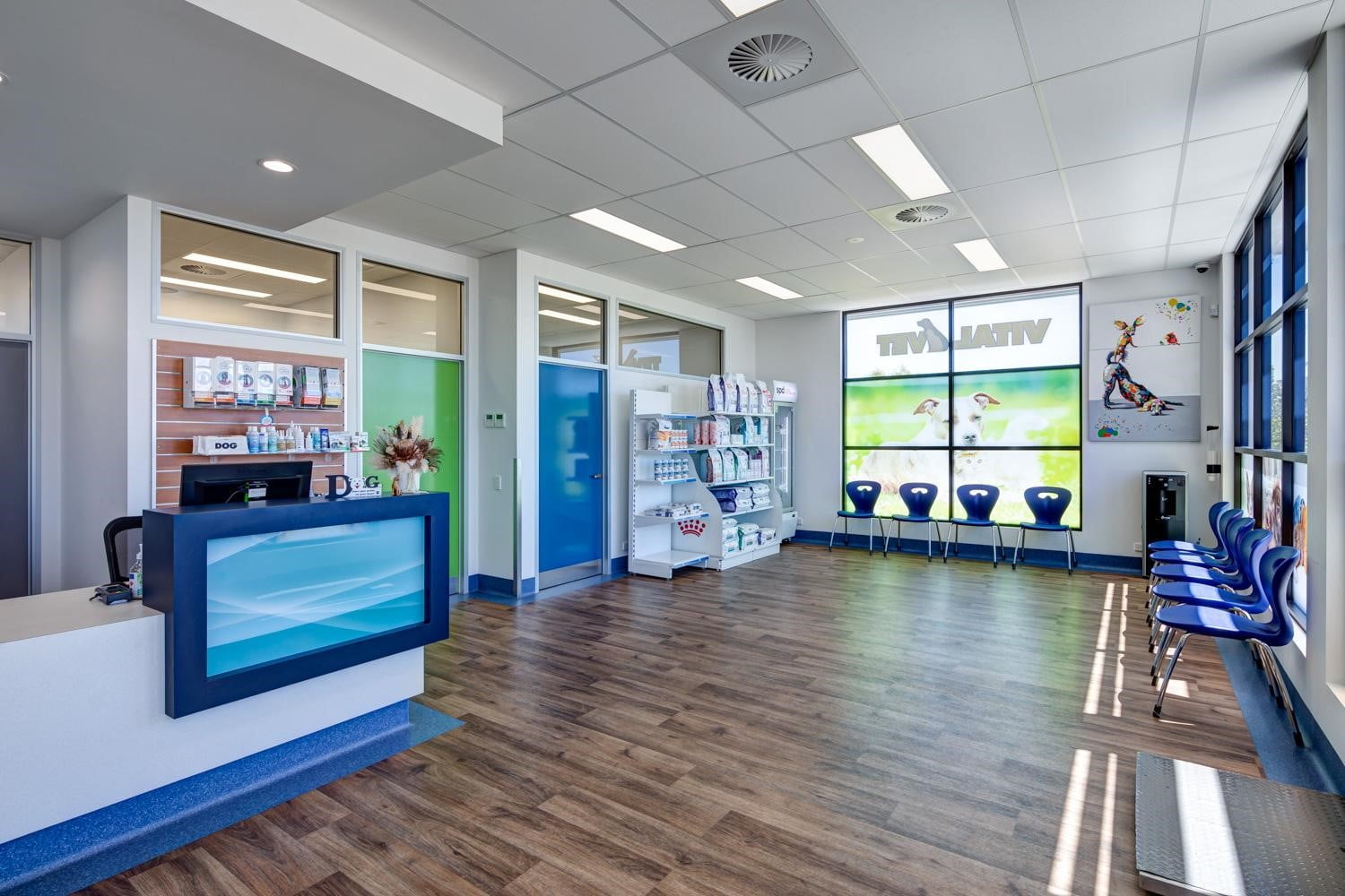 Contemporary Veterinary Clinic Reception Design